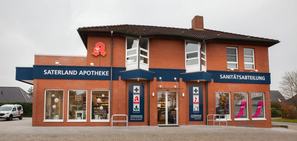 Filiale der Saterland Apotheke von Außen